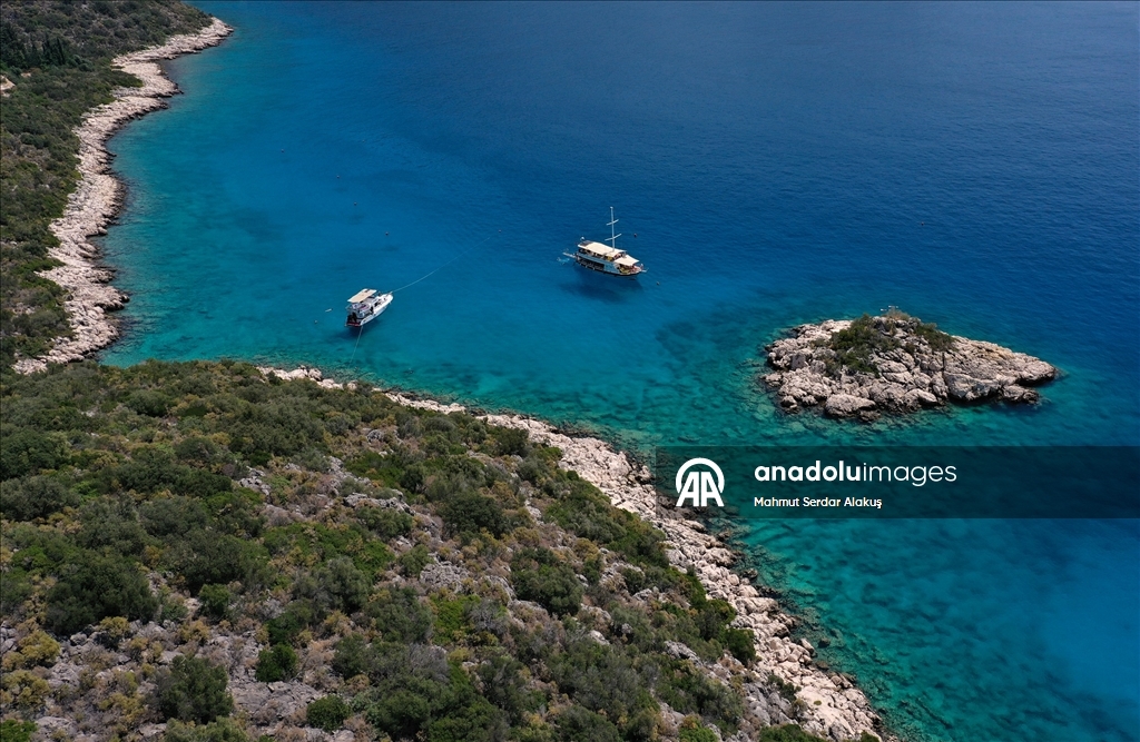 Renkli su altı dünyasının merkezi: Kaş 23