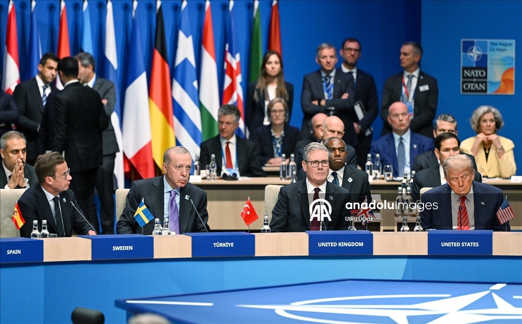 Cumhurbaşkanı Erdoğan, NATO Zirvesi için Hollanda'da