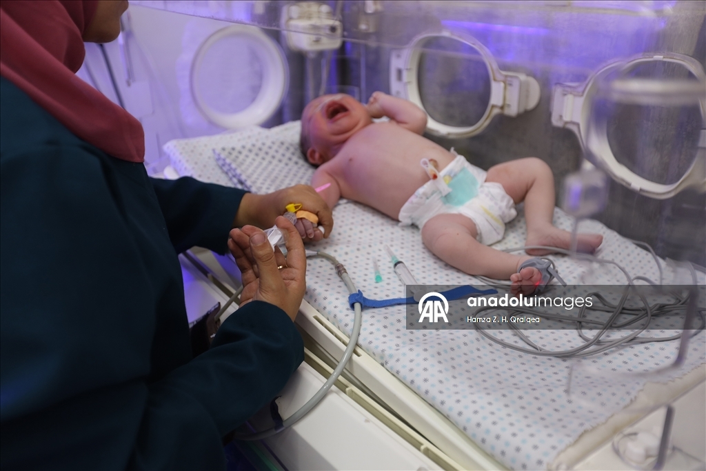 Gazze’de prematüre bebekler mama yetersizliğiyle karşı karşıya