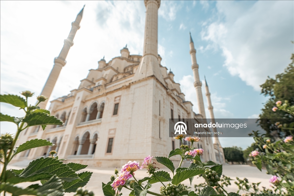 Adana’nın simgesi Sabancı Merkez Camisi