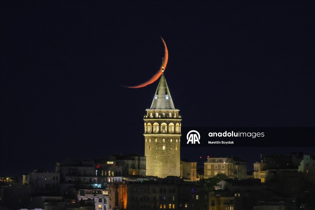 İstanbul'da hilal