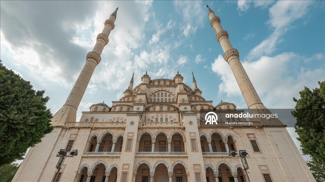 Adana’nın simgesi Sabancı Merkez Camisi