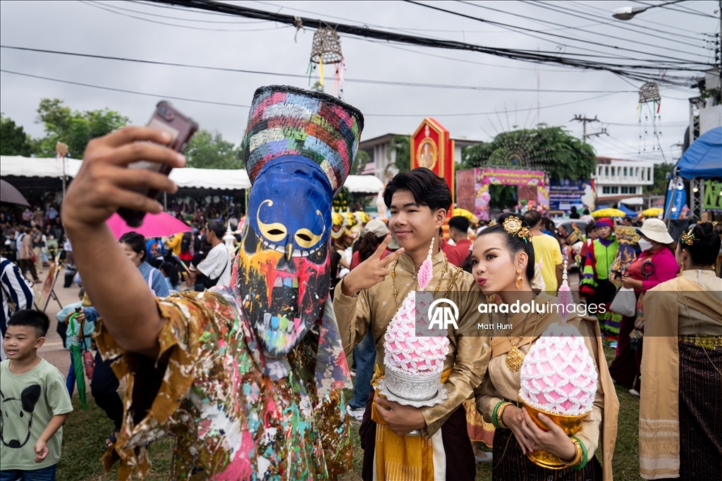 Tayland'da "Phi Ta Khon" hayalet festivali kutlandı
