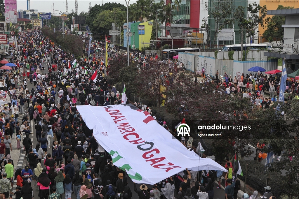 Endonezya'nın Depok kentinde Filistin’e destek yürüyüşü düzenlendi