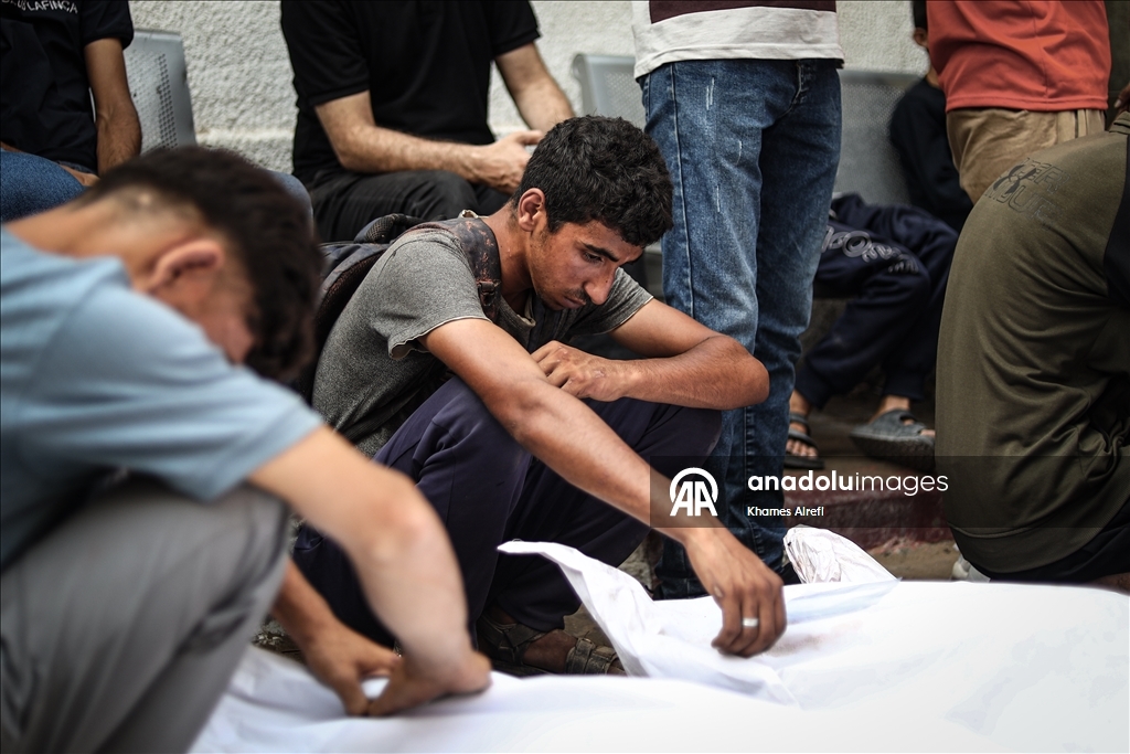 Israeli attacks continue on Gaza