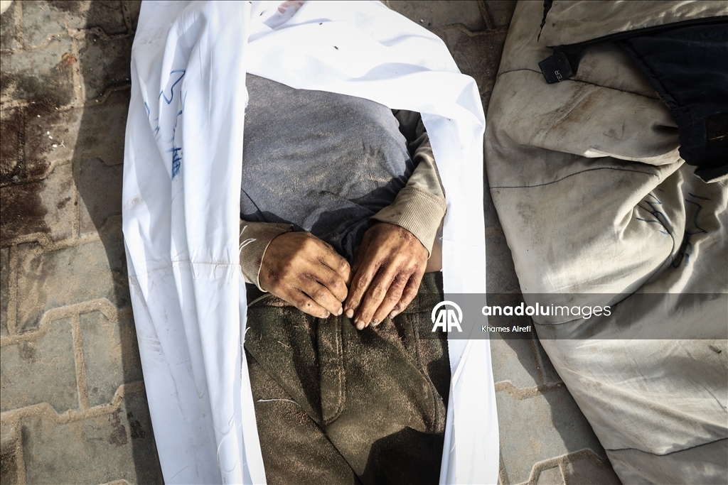 Israeli attacks continue on Gaza