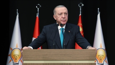 Cumhurbaşkanı Recep Tayyip Erdoğan, partisinin genel merkezinde düzenlenen Genişletilmiş İl Başkanları Toplantısı'na katıldı.