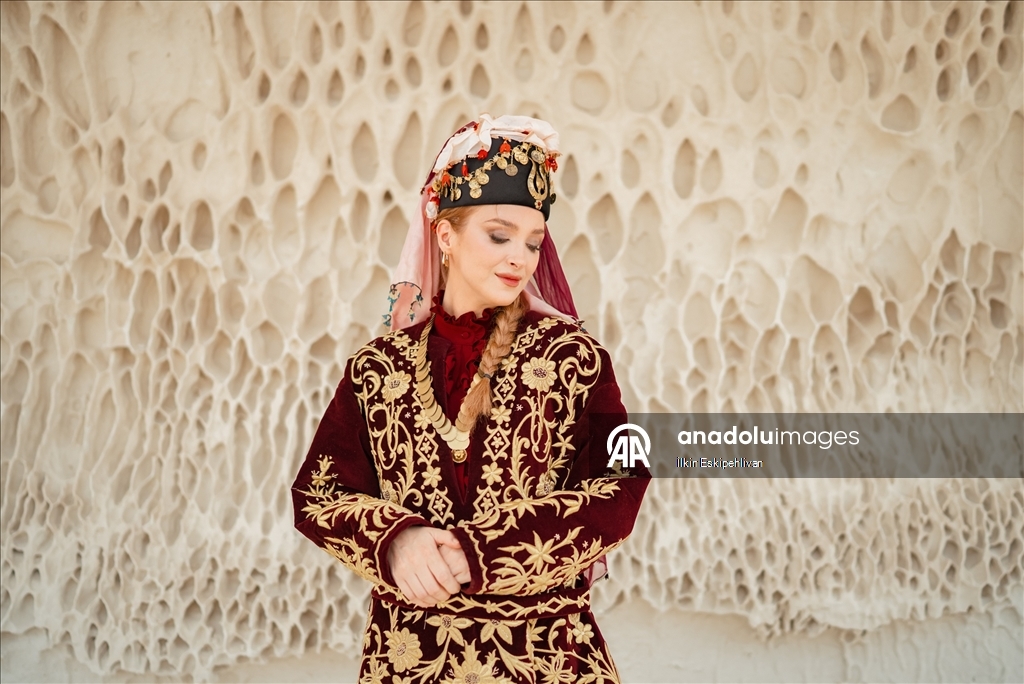 Kazakistan'ın Aktau kentinde "8. Türk Dünyası'nda Kadın ve Moda Günleri" etkinliği yapıldı
