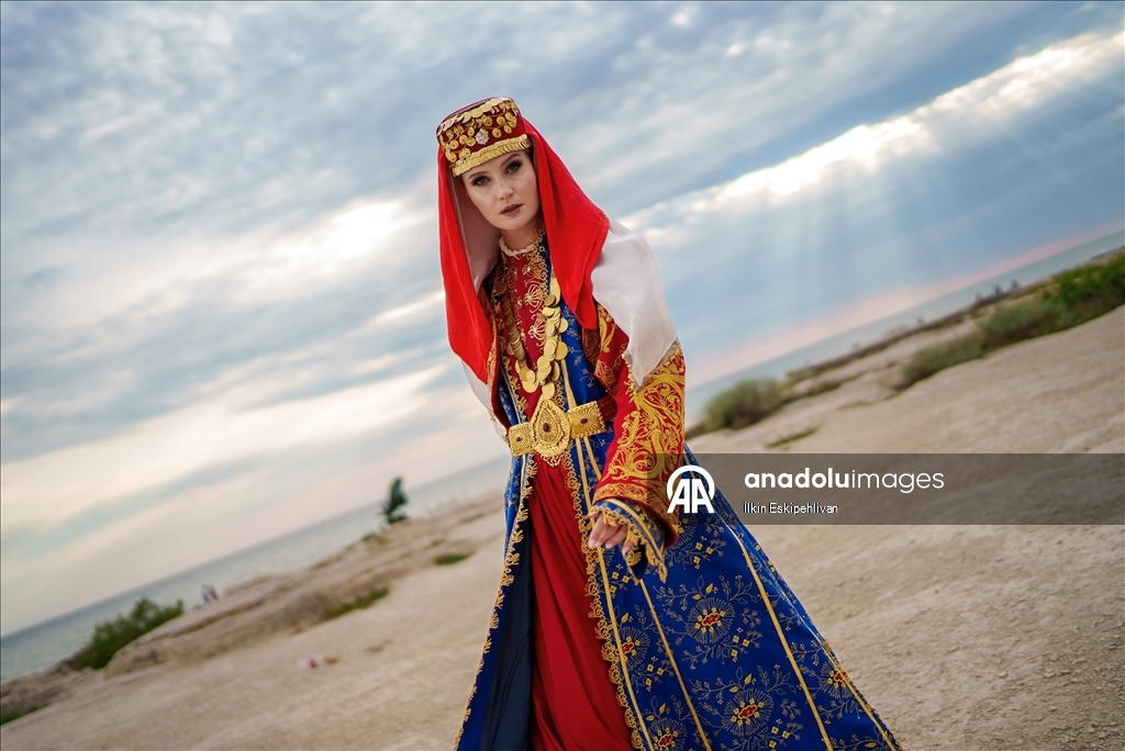 Kazakistan'ın Aktau kentinde "8. Türk Dünyası'nda Kadın ve Moda Günleri" etkinliği yapıldı