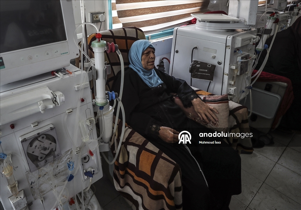 Gazze’de yakıt krizi nedeniyle Şifa Hastanesi’nde diyaliz hizmeti durdu