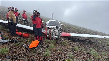 Kaçkar Dağları'nın zirvesinde düşen uçağın pilotu hayatını kaybetti