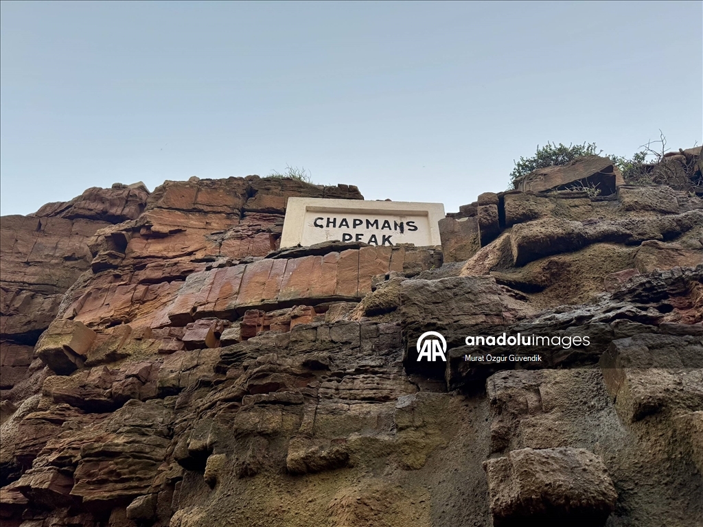 Masa Dağı'nın Atlantik'e açılan yamaçlarında ikonik bir sahil yolu: Chapman's Peak