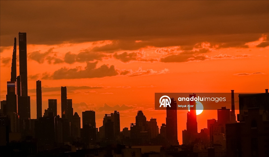 New York'ta fırtına sonrası gün batımı