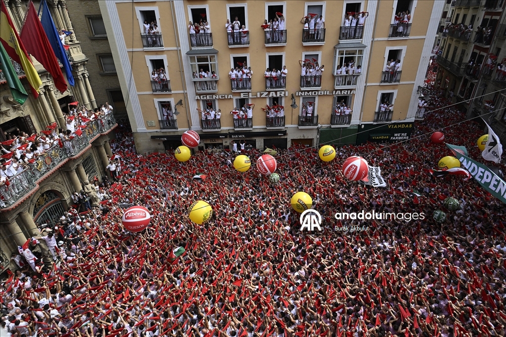 İspanya'nın ünlü San Fermin Festivali başladı