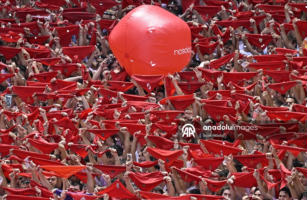 İspanya'nın ünlü San Fermin Festivali başladı