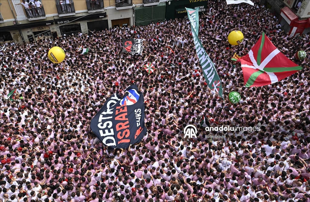 İspanya'nın ünlü San Fermin Festivali başladı