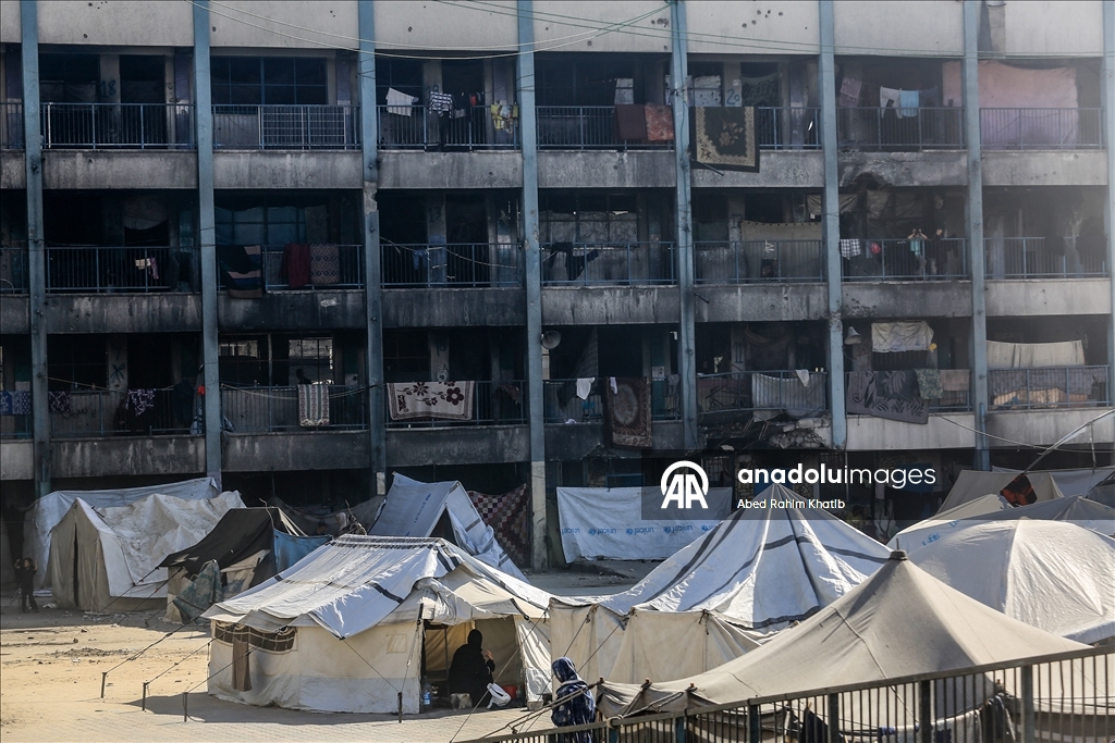 Han Yunus’taki yerinden edilmiş Filistinliler zorlu yaşam koşullarıyla mücadele ediyor