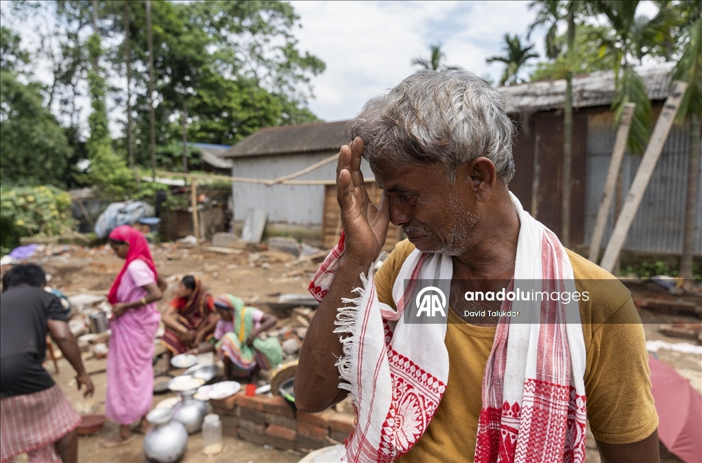 Hindistan'ın Assam eyaletinde 540 hektarlık alan tahliye edildi