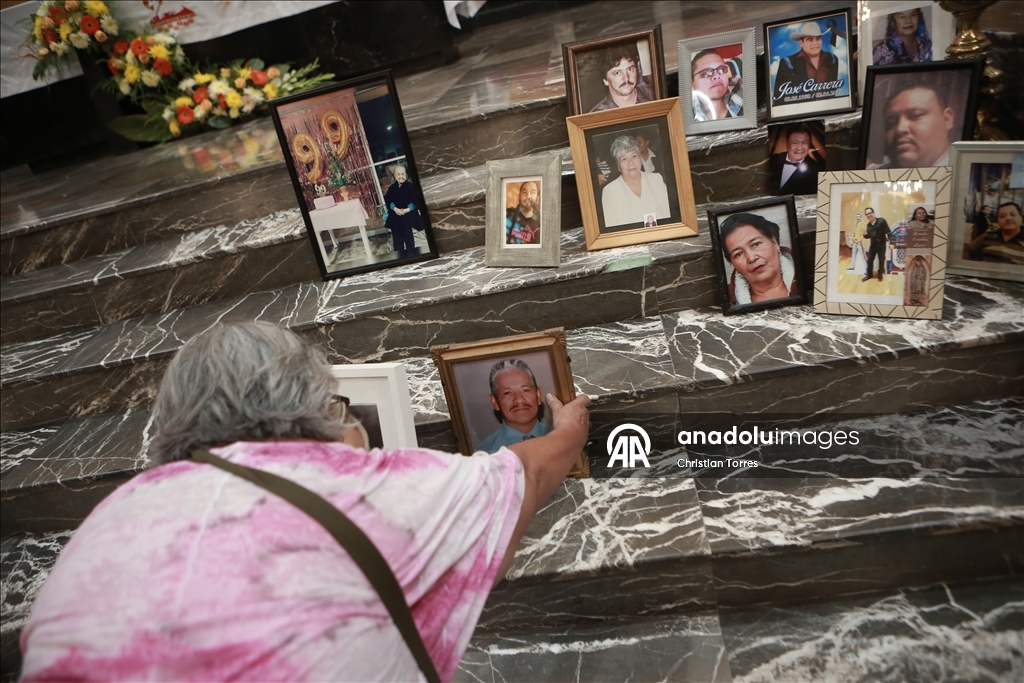 В Мексике состоялась массовая месса в связи с обнаружением в одном из крематориев сотен тел