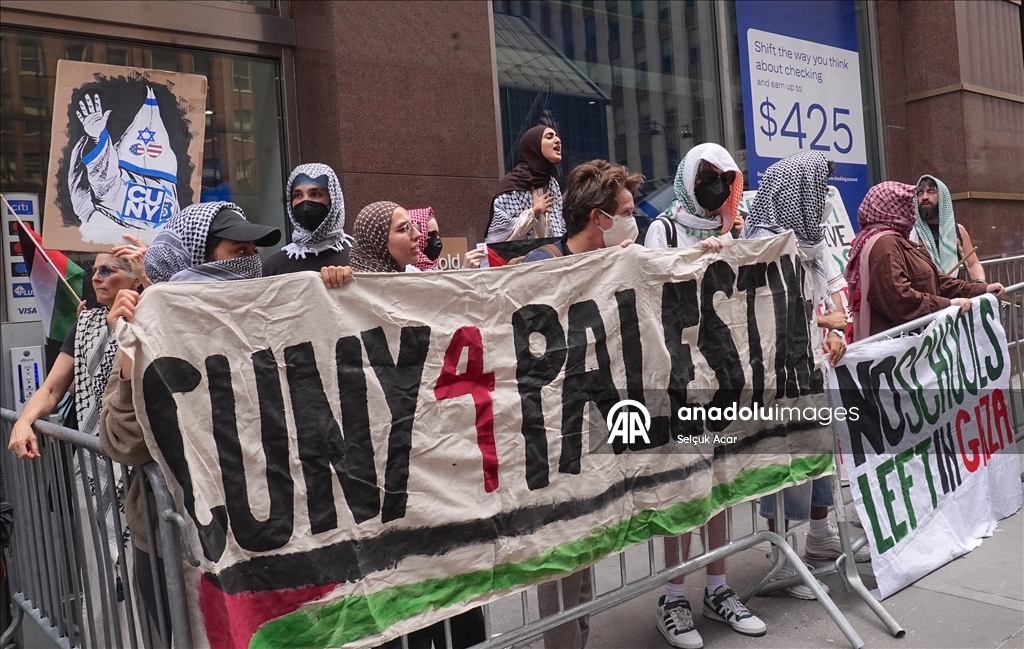 Protest against repression at CUNY in New York