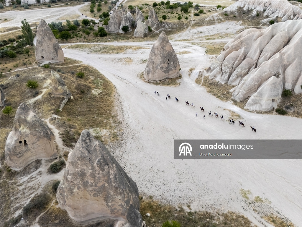 Kapadokya’da gün doğumu manzaraları ilgi görüyor