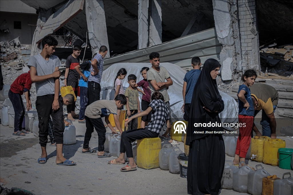 İsrail saldırıları altındaki Gazze'de su sıkıntısı