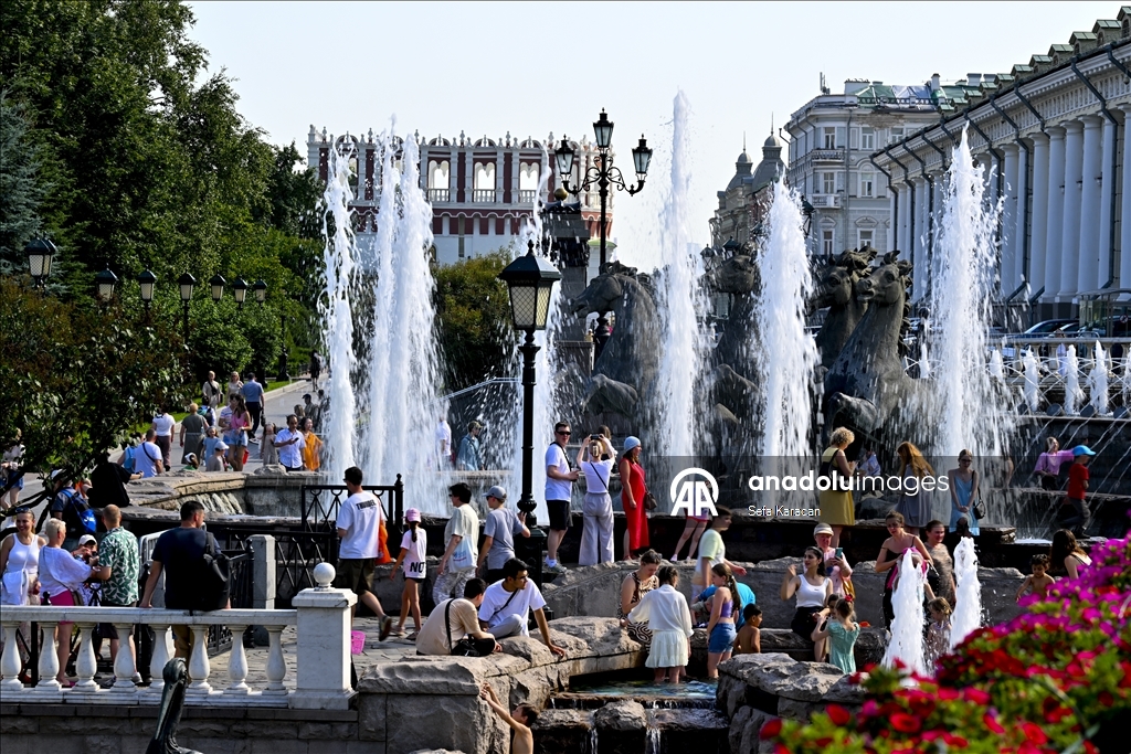 Жаркая погода в Москве