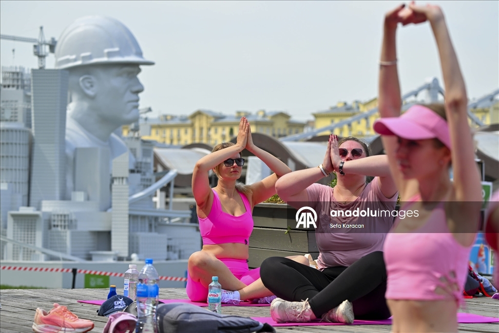 Moskova’da ‘’Hareket halindeki güzellik ‘’ temalı kadın spor festivali 