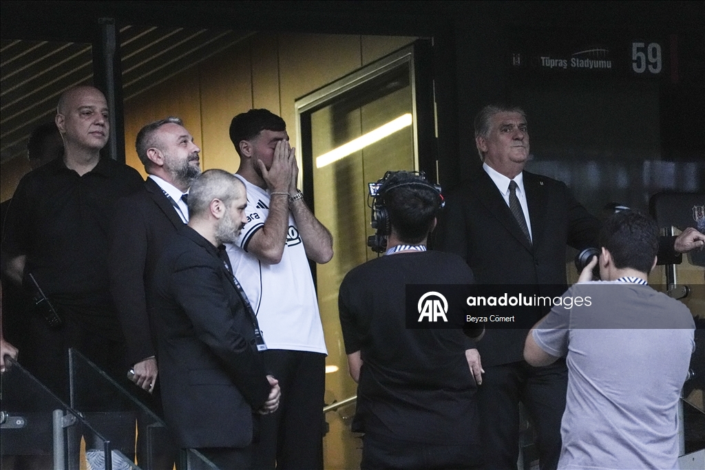 Beşiktaş, Milli futbolcu Orkun Kökçü ile sözleşme imzaladı