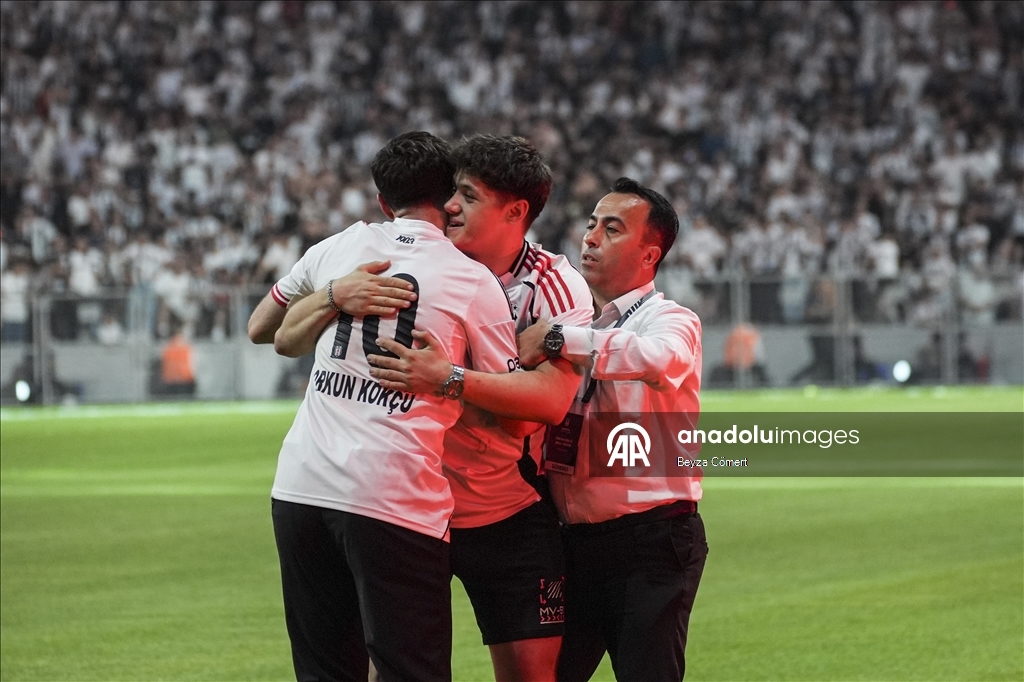 Beşiktaş, Milli futbolcu Orkun Kökçü ile sözleşme imzaladı