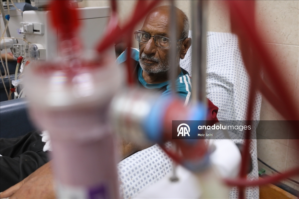Gazze’de sınır kapılarının kapatılması, diyaliz hastalarının hayatını tehdit ediyor
