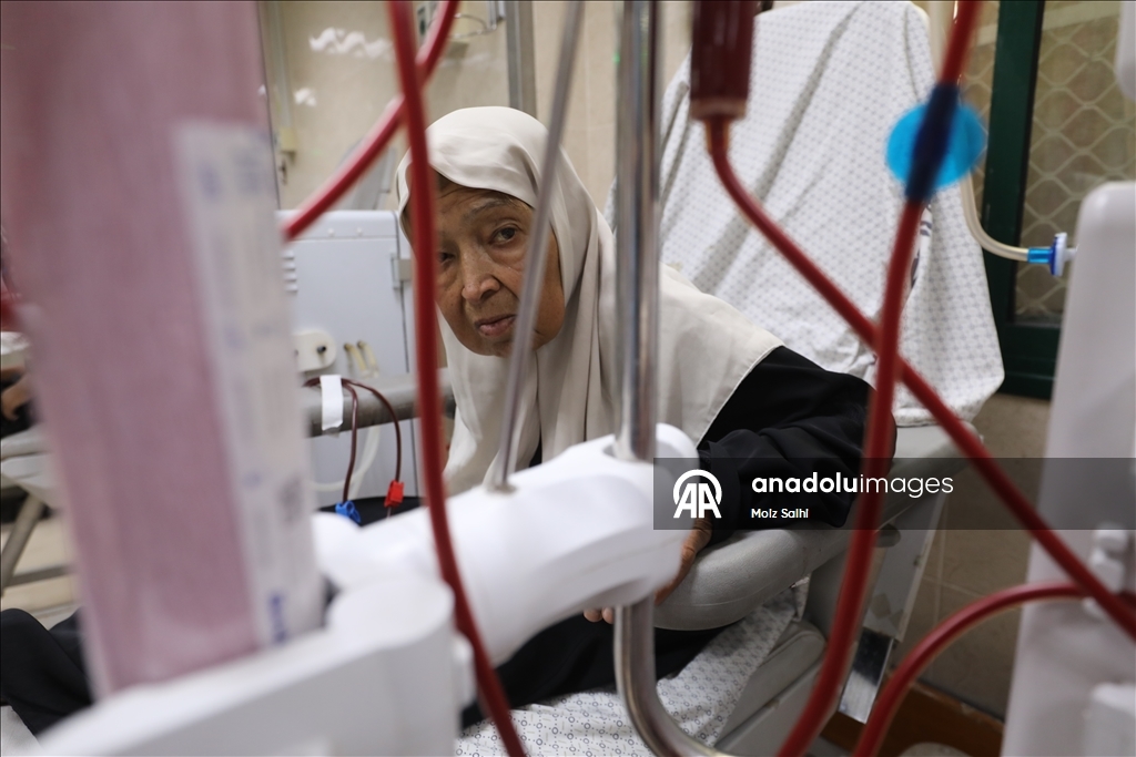 Gazze’de sınır kapılarının kapatılması, diyaliz hastalarının hayatını tehdit ediyor