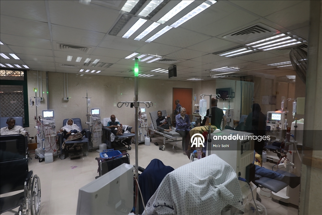 Gazze’de sınır kapılarının kapatılması, diyaliz hastalarının hayatını tehdit ediyor