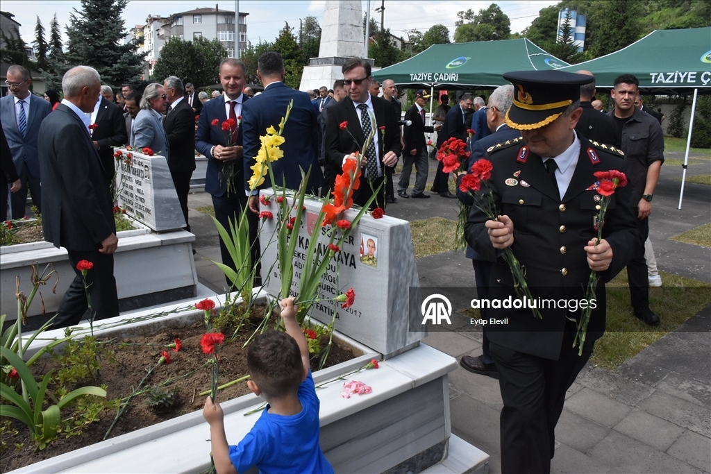 Yurt genelinde 15 Temmuz şehitleri anılıyor