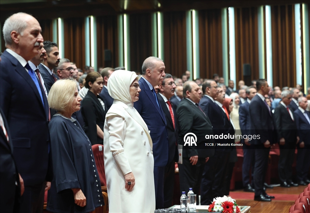 Cumhurbaşkanı Erdoğan, "En Uzun Gece" destanının ilk temsiline katıldı