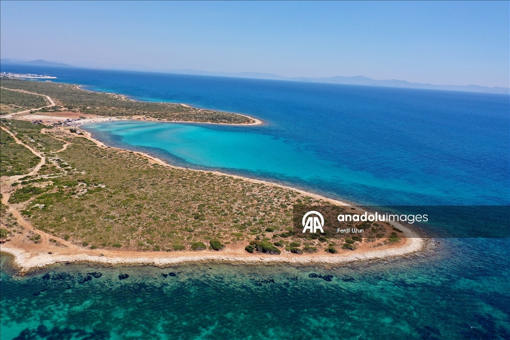 Tirkizno more privlači turiste: 39 plavih zastava vijori se na plažama Kušadasija i Didima u Turskoj