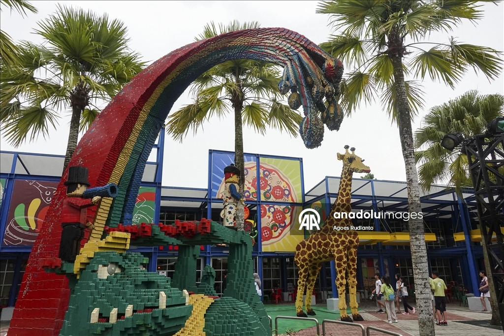 Мир красок и фантазии: LEGOLAND Malaysia принимает тысячи гостей ежегодно