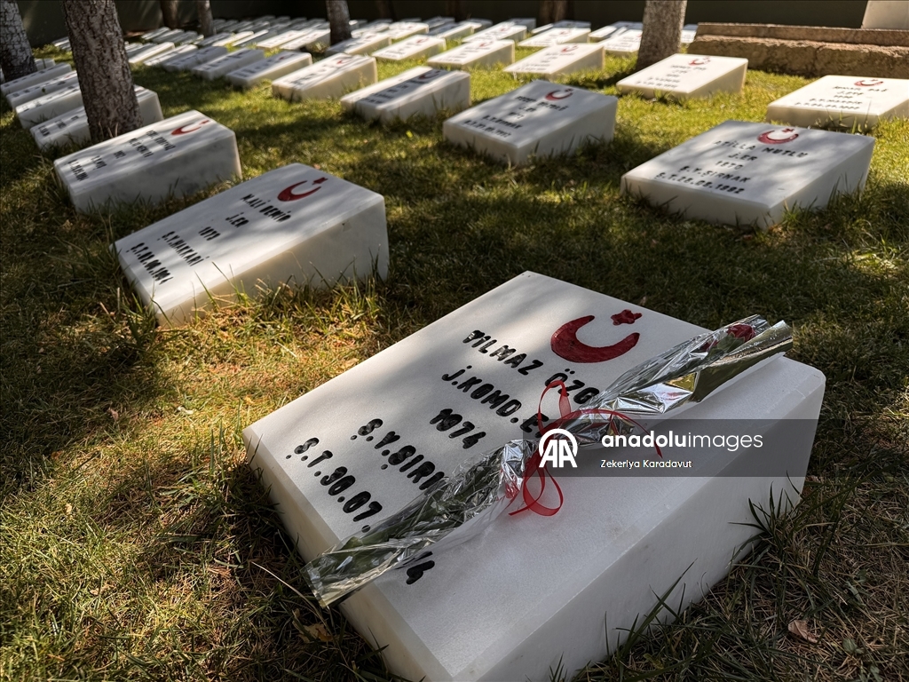 Yurt genelinde 15 Temmuz şehitleri anılıyor