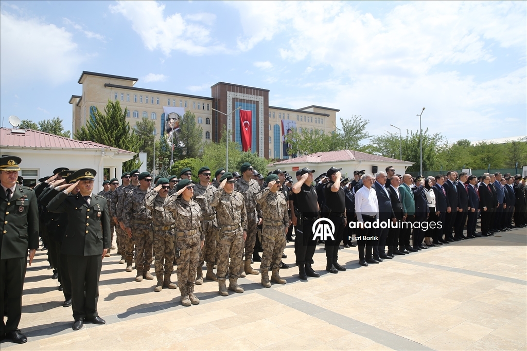 Yurt genelinde 15 Temmuz şehitleri anılıyor