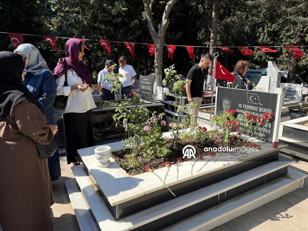Yurt genelinde 15 Temmuz şehitleri anılıyor