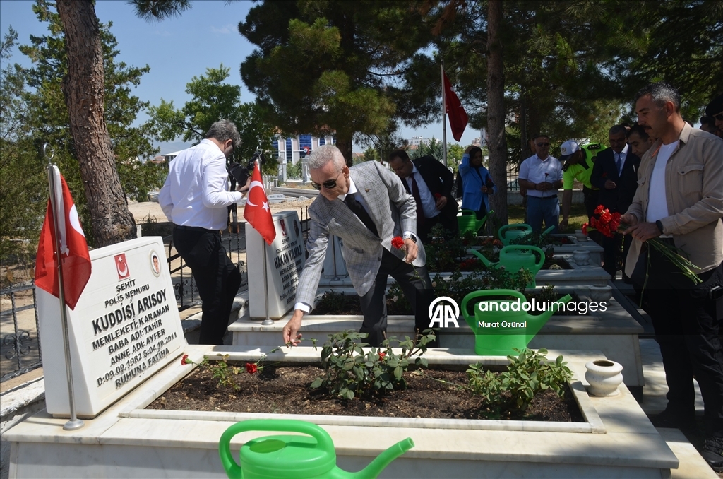 Yurt genelinde 15 Temmuz şehitleri anılıyor