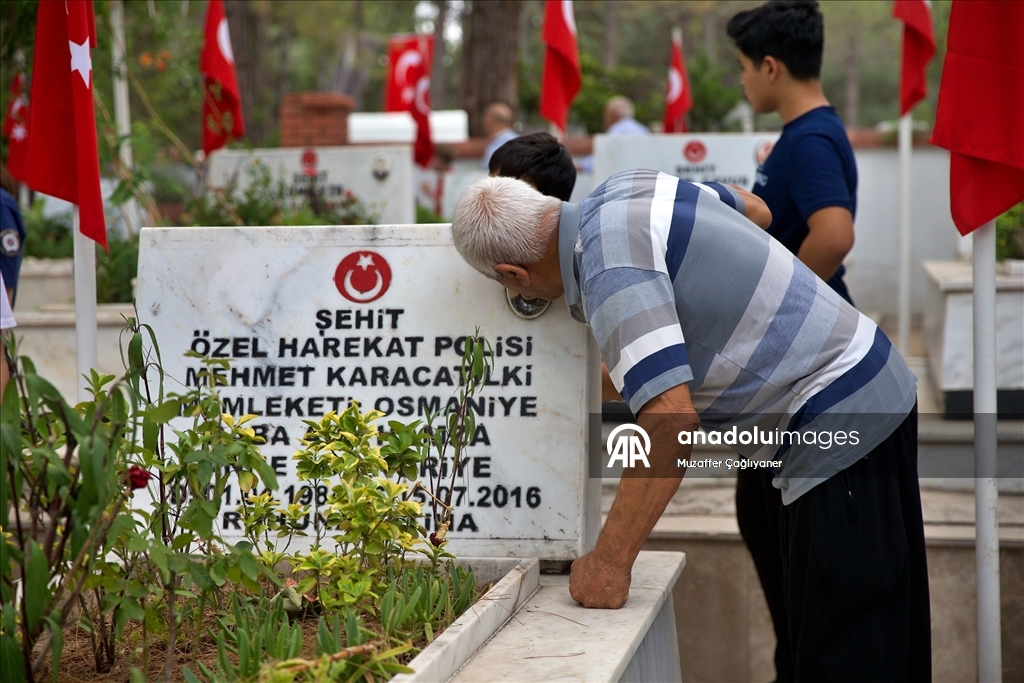 Yurt genelinde 15 Temmuz şehitleri anılıyor