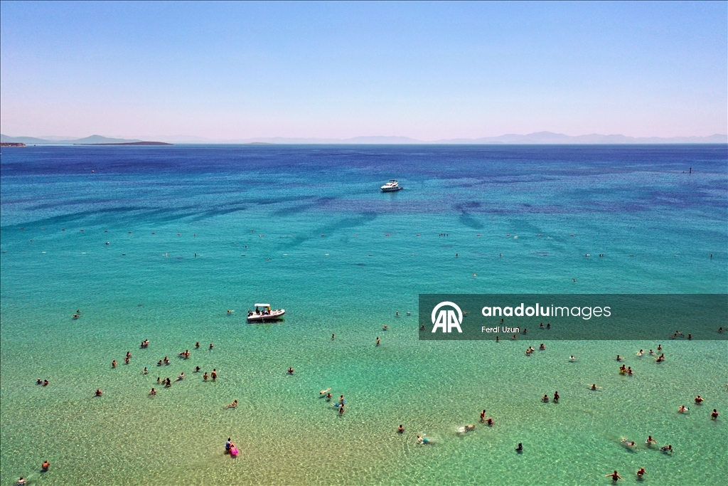 Tirkizno more privlači turiste: 39 plavih zastava vijori se na plažama Kušadasija i Didima u Turskoj