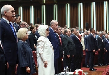 Cumhurbaşkanı Erdoğan, 15 Temmuz zaferini anlatan ‘En Uzun Gece’ Destanının İlk Temsiline katıldı