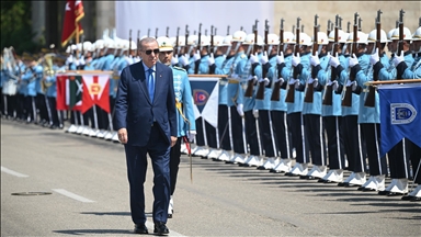 Cumhurbaşkan Erdoğan, TBMM'de düzenlenen 15 Temmuz Demokrasi ve Milli Birlik Günü anma programına katıldı