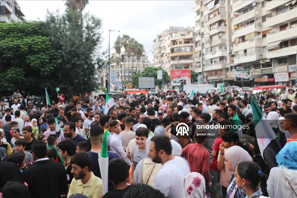 Suriye'de, İsrail'in hava saldırıları protesto edildi