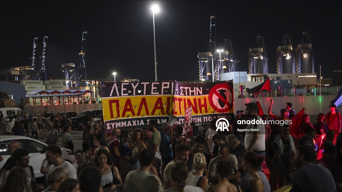 Yunanistan'da İsrail'e askeri malzeme götürülmesini engellemek için eylem yapıldı