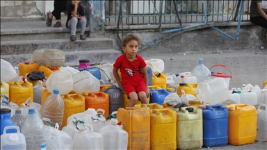 İsrail saldırıları altındaki Gazze'de su sıkıntısı