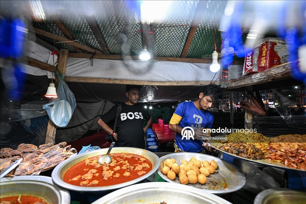 Bangladeş’in sokak satıcıları