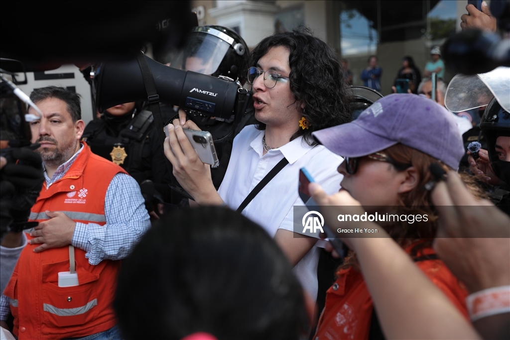 Meksika’nın başkenti Mexico City’de soylulaştırma karşıtı protesto düzenlendi